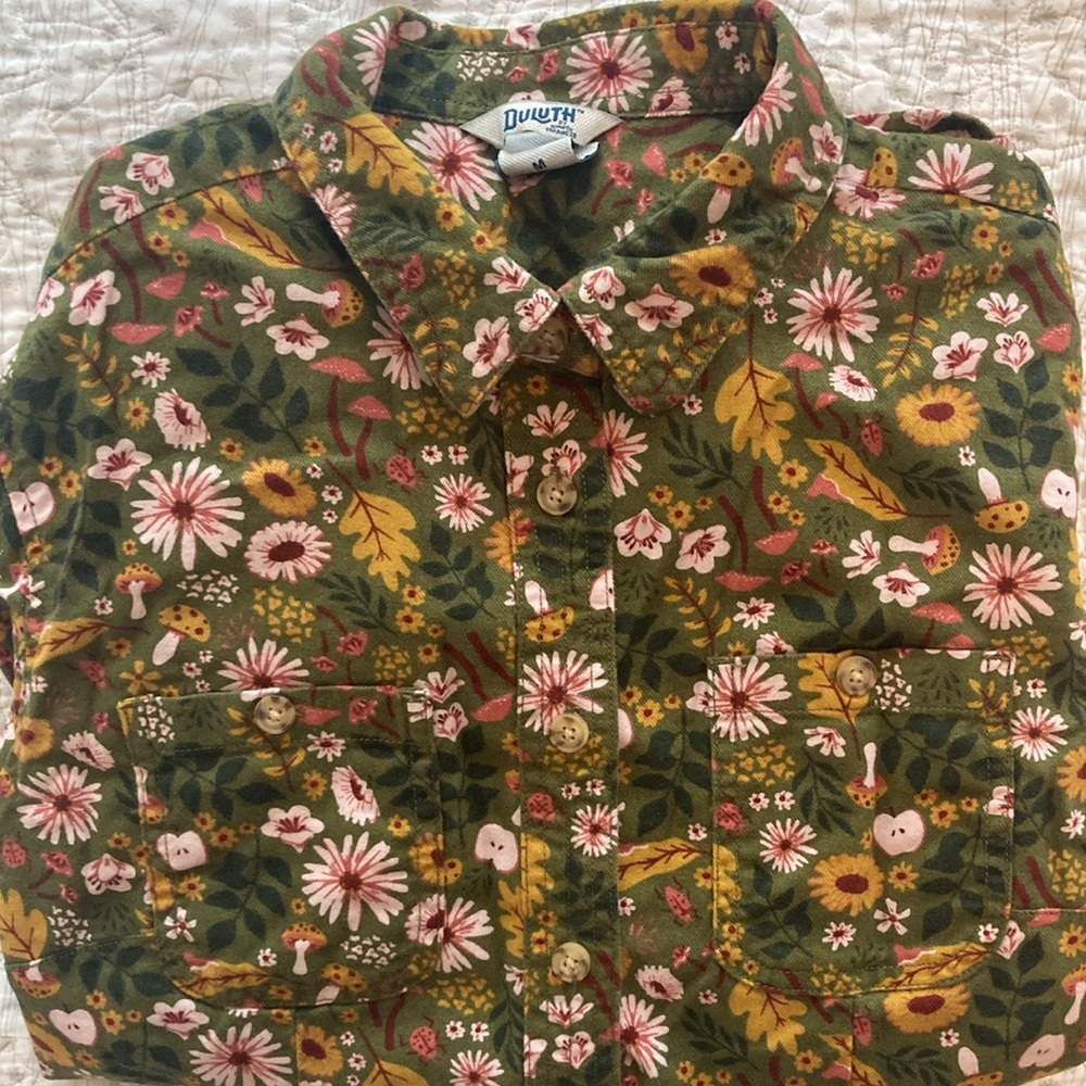 Duluth Trading Free Swinging Flannel Button-up Shirt